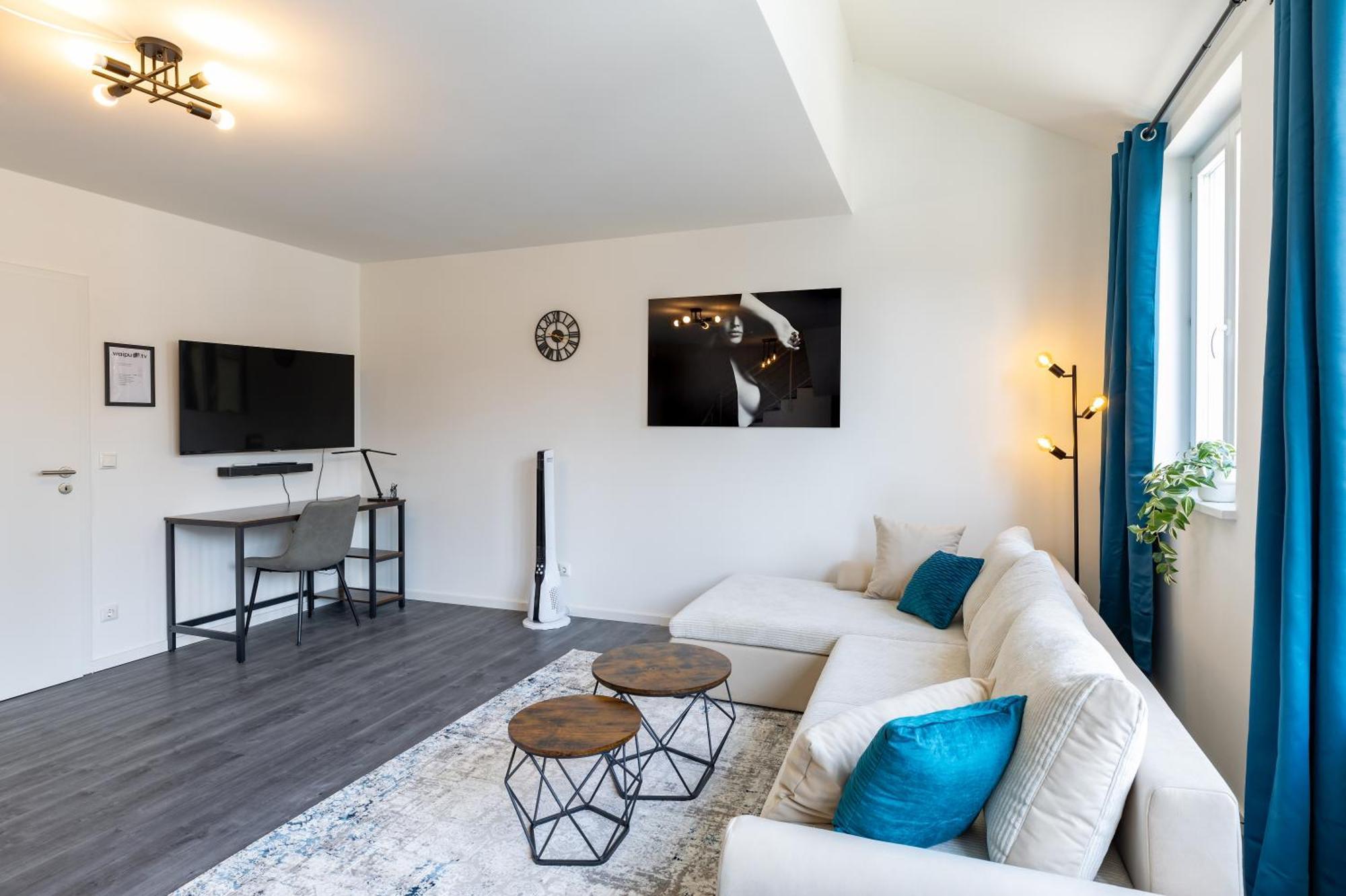 Sweethome - Maisonette Apartment, Parkplatz, Wifi, Naehe Zentrum Fürstenfeldbruck Kültér fotó