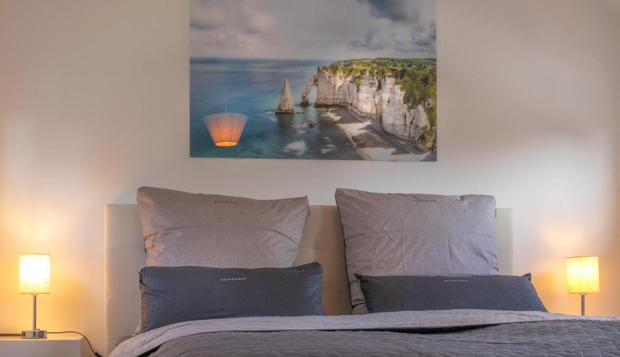 Sweethome - Maisonette Apartment, Parkplatz, Wifi, Naehe Zentrum Fürstenfeldbruck Kültér fotó