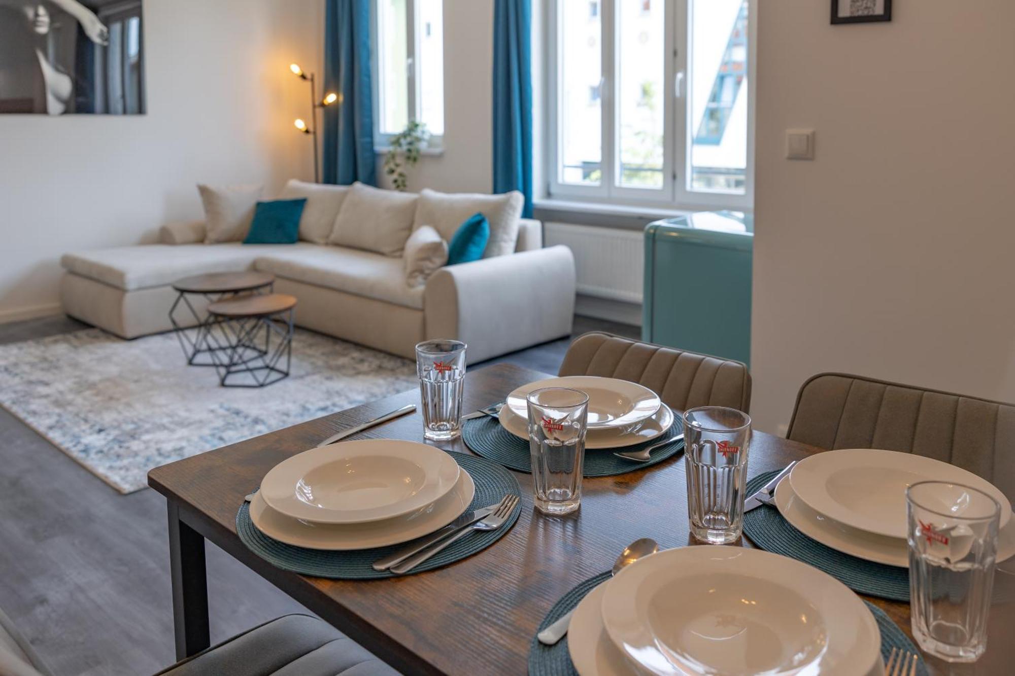Sweethome - Maisonette Apartment, Parkplatz, Wifi, Naehe Zentrum Fürstenfeldbruck Kültér fotó